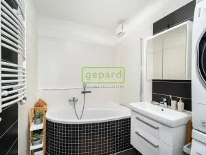 Pronájem bytu 3+kk, Praha, Honzíkova, 86 m2