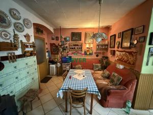 Prodej rodinného domu, Kryry - Běsno, 186 m2