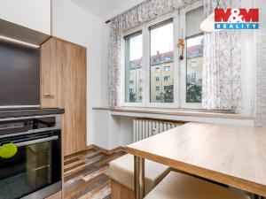 Prodej bytu 3+1, Praha - Vršovice, Čeljabinská, 77 m2