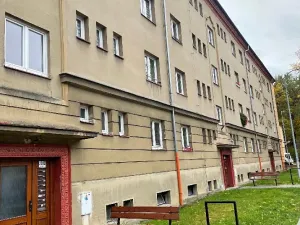 Pronájem bytu 3+1, Pardubice, Jiránkova, 70 m2