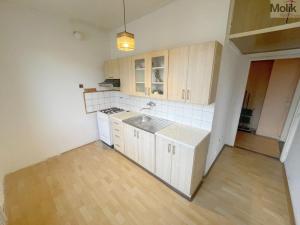 Prodej bytu 2+1, Jirkov, Ervěnická, 52 m2