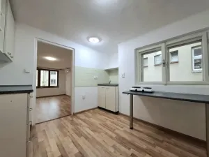 Pronájem bytu 1+1, Dobruška, Šubertovo nám., 28 m2