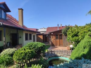 Pronájem rodinného domu, Babice, 150 m2