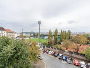 Pronájem bytu 1+1, Praha - Vršovice, Oblouková, 44 m2