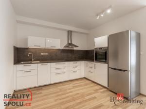 Pronájem bytu 2+kk, Brno - Zábrdovice, Přadlácká, 56 m2