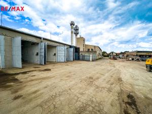 Pronájem garáže, Praha - Vinoř, Rosická, 69 m2