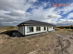 Prodej domu na klíč, Černovice, 136 m2