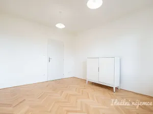 Pronájem bytu 4+kk, Praha - Podolí, Jeremenkova, 94 m2