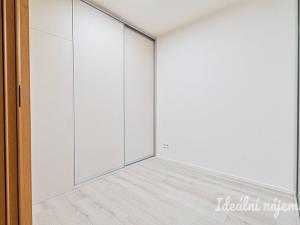 Pronájem bytu 1+kk, Brno, Dornych, 38 m2