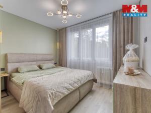 Prodej bytu 3+1, Plzeň - Skvrňany, Vojanova, 72 m2