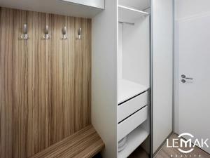 Pronájem bytu 1+kk, Olomouc, Aloise Rašína, 30 m2