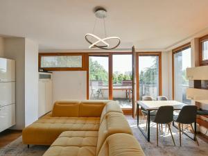 Prodej bytu 3+kk, Praha, U koupadel, 73 m2