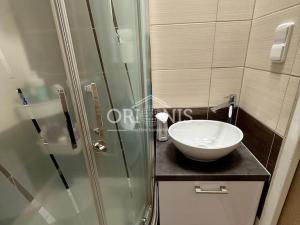 Prodej bytu 3+1, Chomutov, Cihlářská, 72 m2