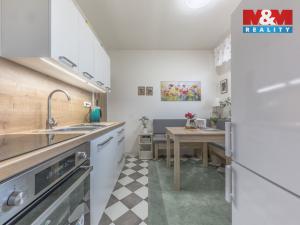 Prodej bytu 3+1, Praha - Hlubočepy, Lamačova, 67 m2