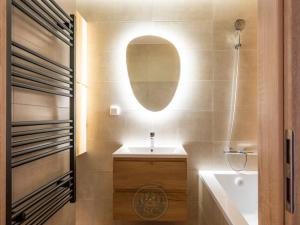 Prodej bytu 3+1, Sokolov, Švabinského, 66 m2