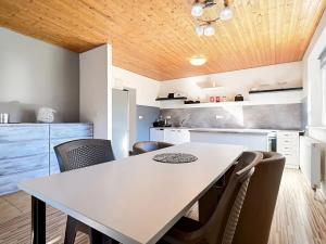 Prodej činžovního domu, Mělník, Mladoboleslavská, 238 m2