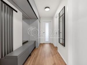 Pronájem bytu 2+kk, Praha - Troja, Pod Hrachovkou, 61 m2