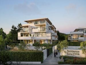 Pronájem bytu 2+kk, Praha - Troja, Pod Hrachovkou, 61 m2