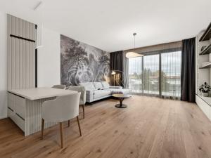 Pronájem bytu 2+kk, Praha - Troja, Pod Hrachovkou, 55 m2