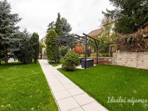 Pronájem bytu 1+kk, Praha - Záběhlice, Za návsí, 29 m2