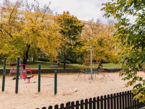 Pronájem bytu 2+kk, Praha, Milánská, 47 m2