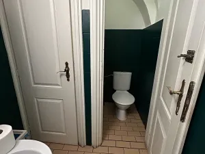 Prodej vícegeneračního domu, Praha, Vlašská, 1011 m2