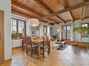 Prodej rodinného domu, Libčany, 280 m2