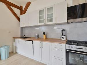 Pronájem bytu 2+kk, Ústí nad Labem, Masarykova, 63 m2