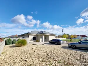 Prodej rodinného domu, Hrádek, 165 m2