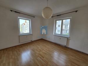 Pronájem bytu 1+1, Plzeň, Sladkovského, 42 m2