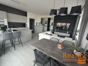 Prodej bytu 2+kk, Otrokovice, Příčná, 68 m2