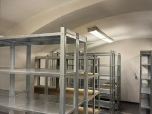 Pronájem skladu, Praha - Vinohrady, Italská, 108 m2