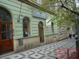 Pronájem skladu, Praha - Vinohrady, Italská, 108 m2