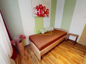 Prodej bytu 2+1, Teplice - Trnovany, Hlávkova, 53 m2