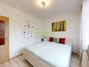 Prodej bytu 2+1, Teplice - Trnovany, Hlávkova, 53 m2