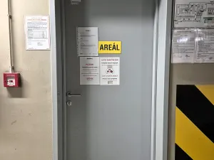 Pronájem garážového stání, Praha - Vinohrady, Korunní, 13 m2