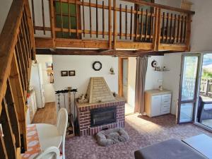 Prodej chaty, Klučenice - Voltýřov, 110 m2