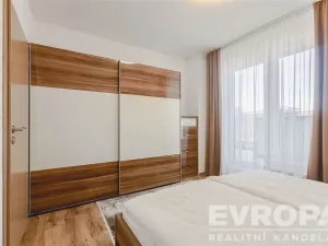 Prodej bytu 3+kk, Praha - Kobylisy, Ke Stírce, 77 m2