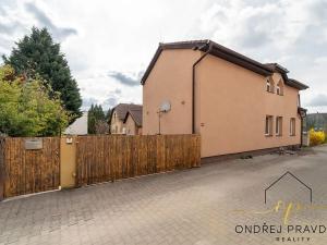 Prodej činžovního domu, Lety, Sokolská, 265 m2