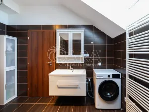 Prodej bytu 5+kk, Holubice, Za Dvorem, 117 m2