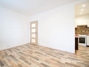 Pronájem bytu 2+kk, Brno - Židenice, Bořetická, 40 m2