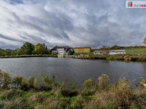 Prodej ubytování, Valeč - Kostrčany, 43069 m2