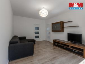 Prodej bytu 3+1, Klatovy - Klatovy III, Pod Hůrkou, 66 m2