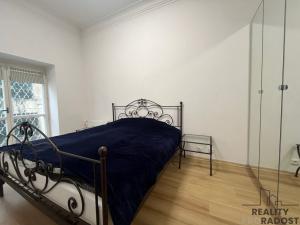 Pronájem bytu 2+kk, Praha, Řehořova, 70 m2