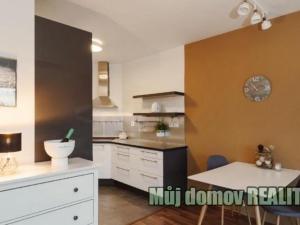 Pronájem bytu 2+kk, Praha - Žižkov, U staré cihelny, 54 m2