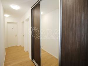 Pronájem bytu 3+kk, Praha - Kbely, Plzákova, 77 m2