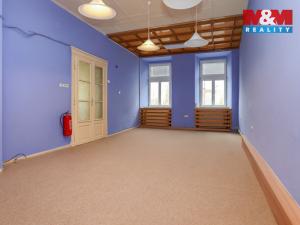 Prodej činžovního domu, Šumperk, nám. Míru, 1160 m2