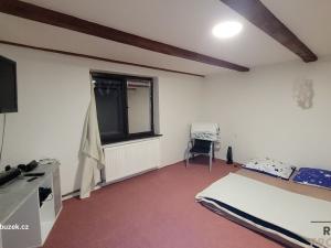 Pronájem rodinného domu, Komárov, 150 m2