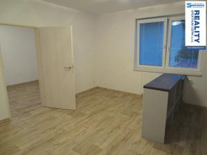 Pronájem bytu 2+kk, Kamenný Újezd, 5. května, 42 m2