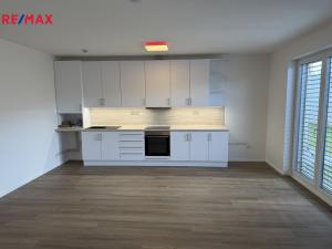 Pronájem rodinného domu, Praha - Hostavice, Vrbenská, 114 m2